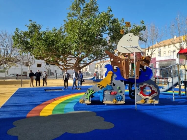 Parques infantiles Javea Freginal